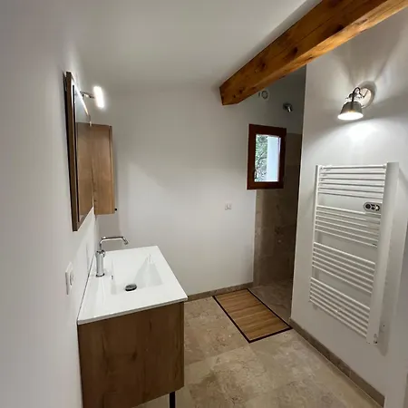 Le Cabanon De Pepe Отель типа 