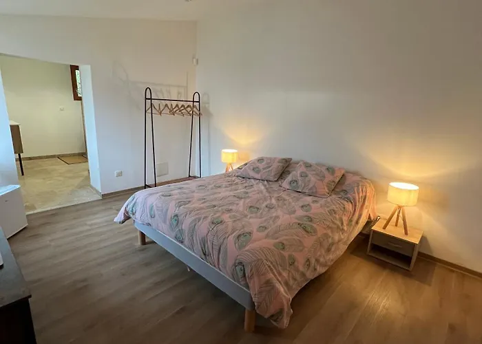 Le Cabanon De Pepe 3*